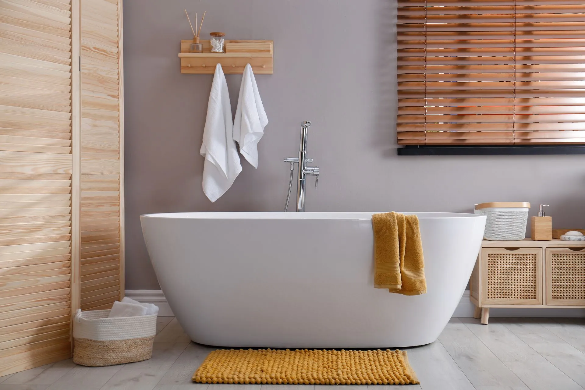 Upscale+Bath+Solutions_2067374960-2880w